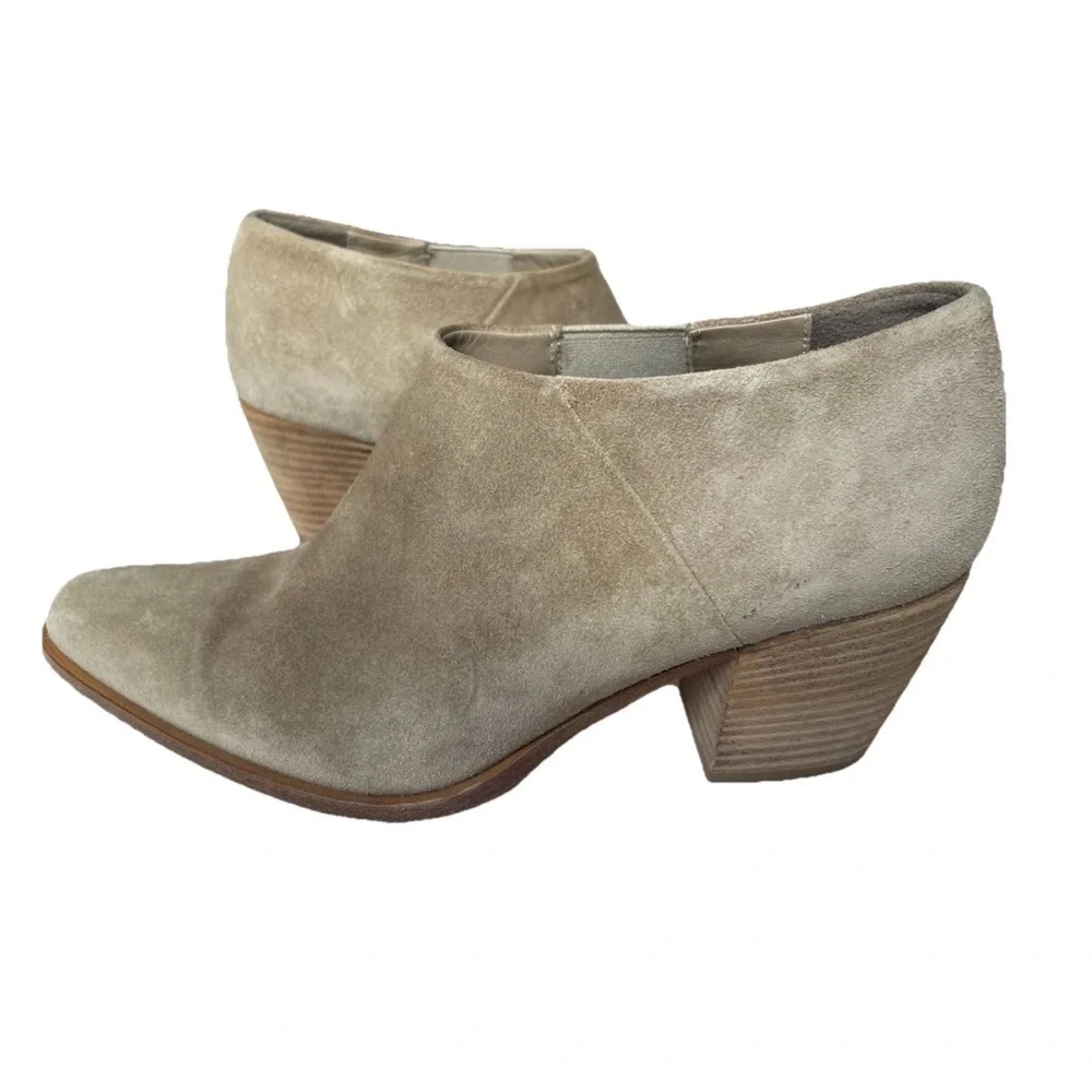 Vince Hamilton Clay Suede Leather  Pointed Toe Ankle Booties Boots Women’s Sz 7
